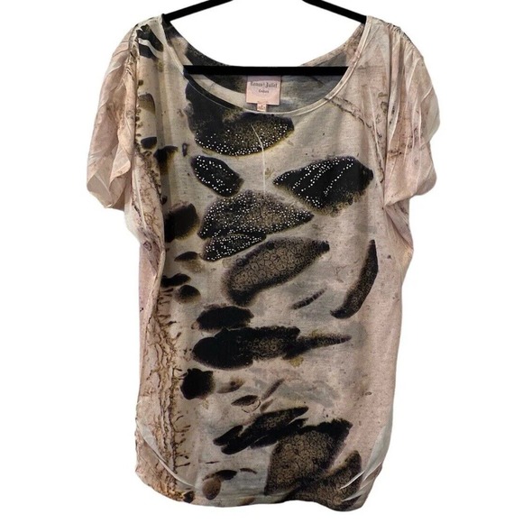 Anthropology Romeo & Juliet Couture Medium Pink Embellished Top - Picture 1 of 8